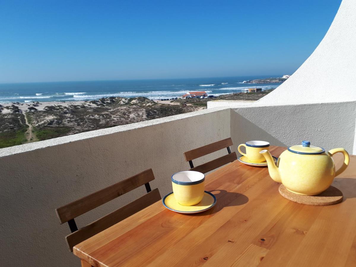 Maresia - Beachfront Peniche Apartment Екстериор снимка
