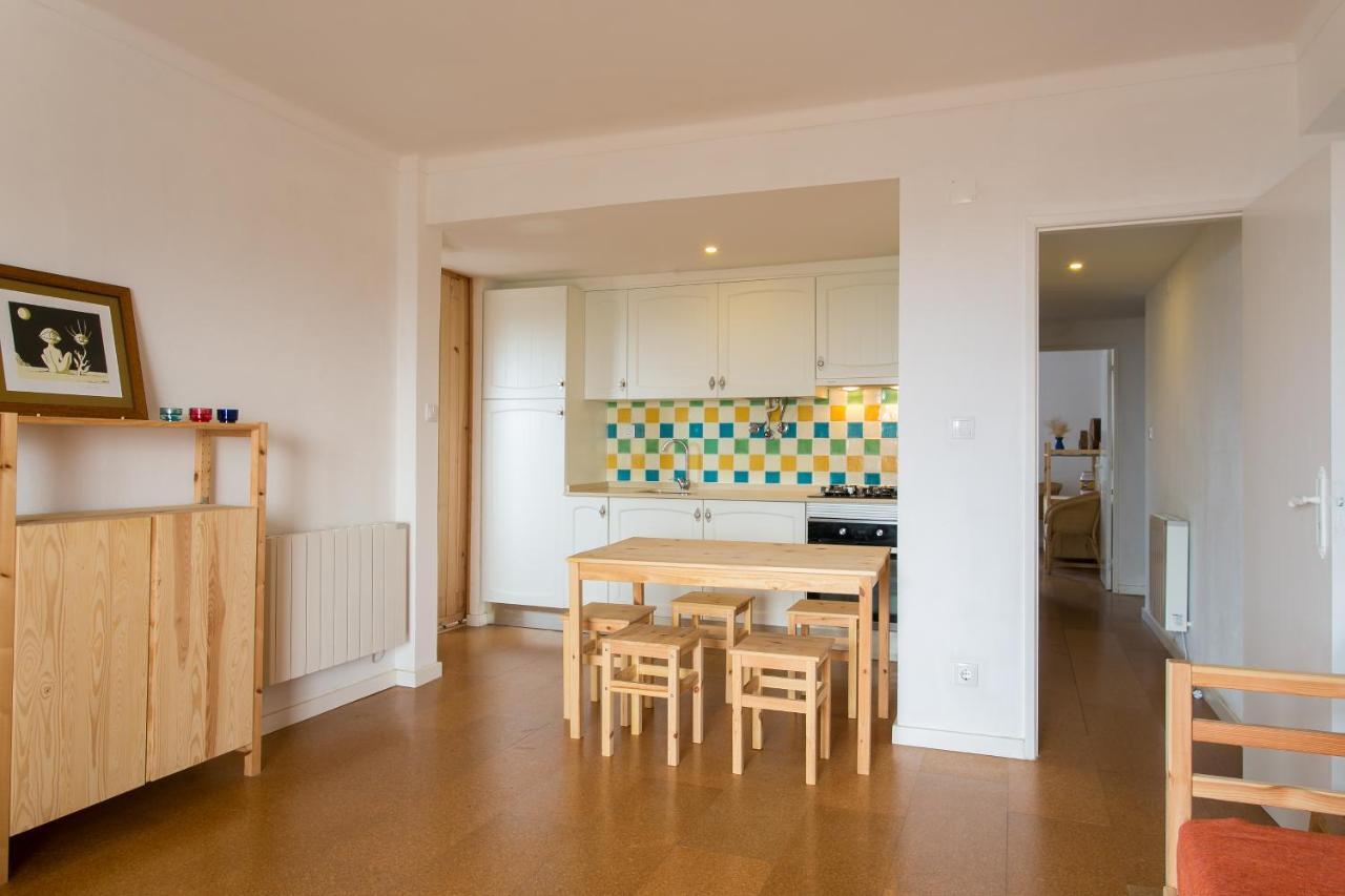 Maresia - Beachfront Peniche Apartment Екстериор снимка